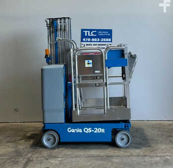 Scissor lift - Genie QS20R (1)