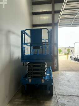 Scissor lift 2008  Genie GS-3246 (9)