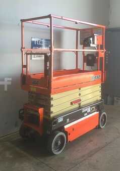 Plataforma Tijera - JLG R1932 (8)