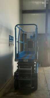 Scissor lift - Genie 1930 (11)