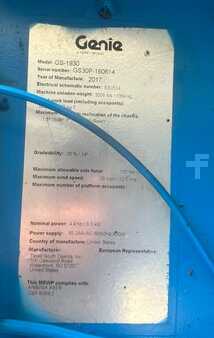 Scissor lift - Genie 1930 (14)