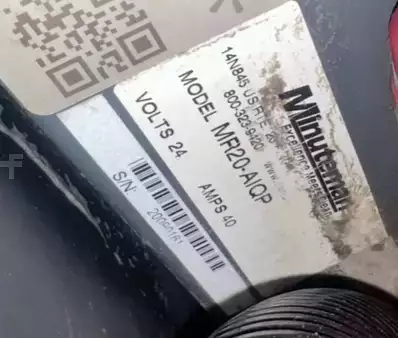 Fregadora-secadora conductor incorporado - Minuteman BE-MK2A-MR20 (9)