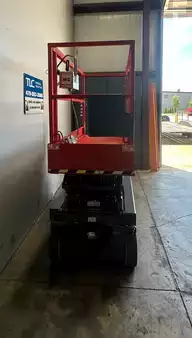 Scissor lift - Sky Jack SJ3219 (14)