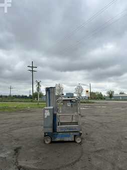 Scissor lift - GENIE GR-20 (1)