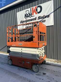 Scissor lift 2018  SNORKEL S4732E (1)