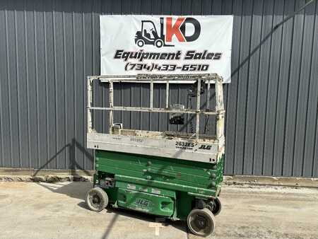 Scissor lift - JLG 2632es (1)