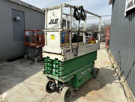 Scissor lift - JLG 2632es (3)