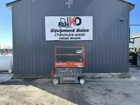 Scissor lift 2015  SKYJACK SJIII3219 (1)