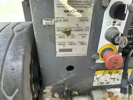 Scissor lift 2015  SKYJACK SJIII3219 (7)