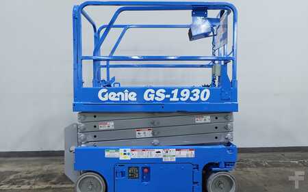 Plataforma Tijera 2013 GENIE GS1930 (1)