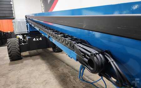 Articulating boom lift 2012 GENIE S80X (8)