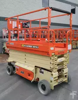 Scissor lift 2017  JLG 3246ES (2)