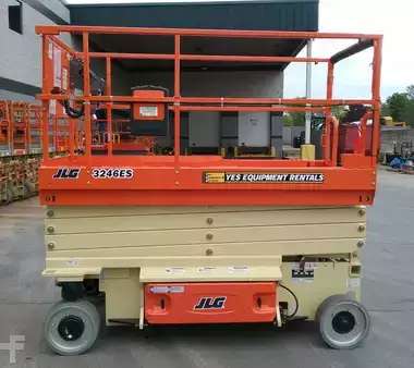 Scissor lift 2017  JLG 3246ES (3)