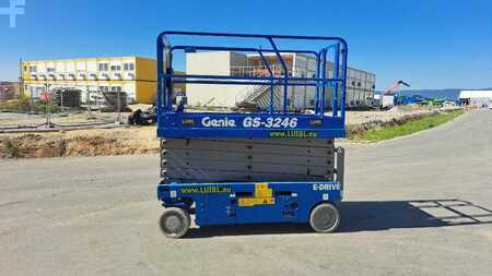 Scherenarbeitsbühne 2022  Genie GS 3246 E-Drive, GS3246, 12m Scissor Schere (1)