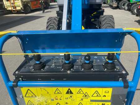 Genie ZX 135/70, 43m new with warranty
