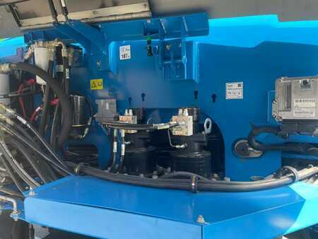 Genie ZX 135/70, 43m new with warranty