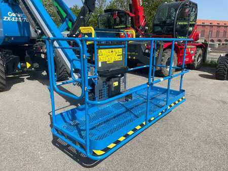 Genie ZX 135/70, 43m new with warranty