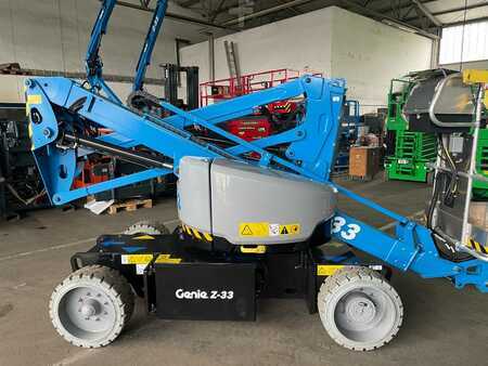 Kloubová pracovní plošina 2022 Genie Z33/18, 12m cherry picker, new, neu, in stock (7)