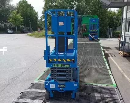 Scissors Lifts 2021  Genie GS 1330, 6m Mini scissor lift electric (3)