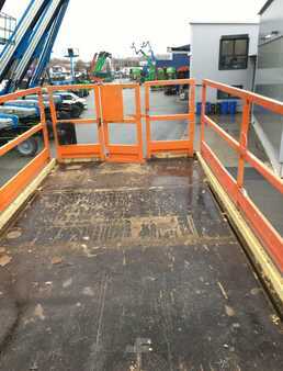 Scissor lift 2006 JLG LIFTLUX 245-25, 26,5m diesel scissor lift (11)