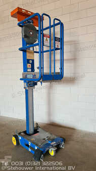 Vertical mast lift - JLG Peco Lift (6)