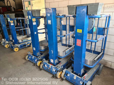 Vertical mast lift - JLG Peco Lift (7)