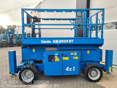 Podnośnik nożycowy 2013 Genie GS2669RT (2)