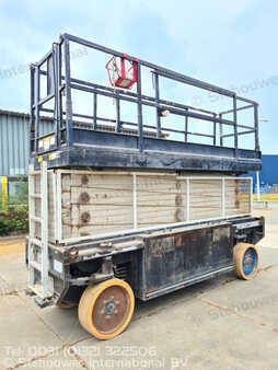 Scissor lift 2002 Liftlux SL153-12 E2WD (6)