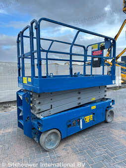 Scissor lift 2012  Genie GS2646 GS 2646 (2)