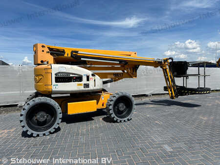 Knikarmhoogwerker 2015  Niftylift HR17 Hybride 4WD HR 17 (2)