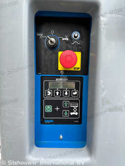 Masthoogwerker 2013  Genie GRC12 GRC 12 GR12 (4)