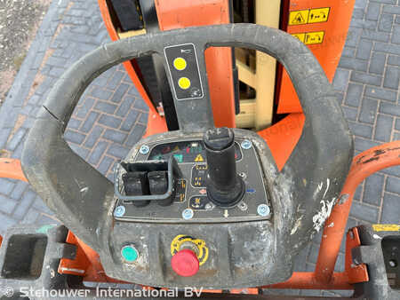 Kolmo zvedaná plošina 2014  JLG Toucan 10E (9)