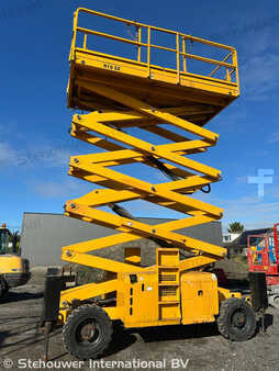 Piattaforme aeree a pantografo 2014  Haulotte H18SDX 4x4 Diesel H18SX H18 H 18 SX SDX SXL (2)