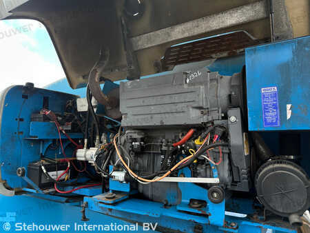 Piattaforme telescopiche 2006  Genie S125 4x4x4 S-125 (8)