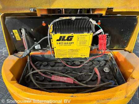 Kolmo zvedaná plošina 2012  JLG Toucan 10E (6)