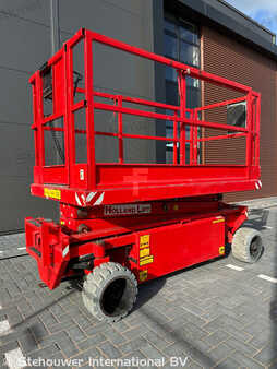 Saksinostimet 2011  Holland-Lift Monostar Y64EL14 (2)