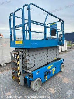 Pracovní plošina s nůžkovým zdvihem 2014  Genie GS4047 GS 4047 (9)