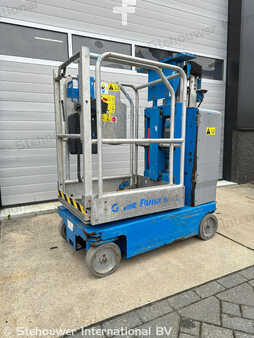 Kolmo zvedaná plošina 2018  Genie GR 12 GR12 Genie GRC12 (1)