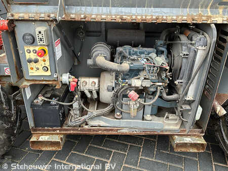 Scissors Lifts 2016  Skyjack SJ6832RT SJ6832 RT SJ 6832 SJ6826 (10)