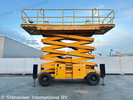 Pracovní plošina s nůžkovým zdvihem 2014  Haulotte H18SDX 4x4 Diesel H18SX H18 H 18 SX SDX SXL (4)