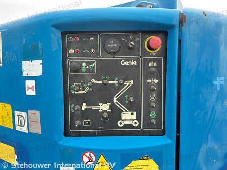 Kloubová pracovní plošina 2014  Genie Z25/25J Z-45/25J (9)