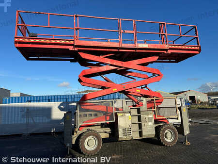 Pracovní plošina s nůžkovým zdvihem 2010  Genie GS3384 ( GS 3384 RT 3390 GS4390 GS3390 4390 GS5390 ) (1)