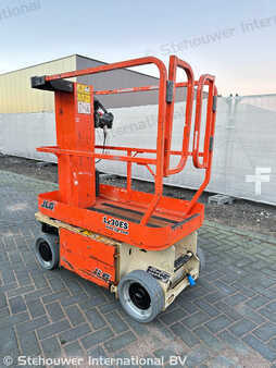 Kolmo zvedaná plošina 2017  JLG 1230ES JLG 1230 ES (2)