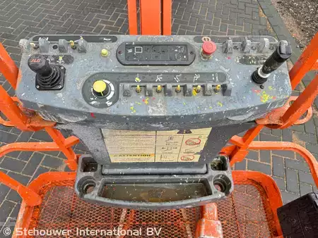 Plataforma Articulada 2006  JLG E400AJPN E400 AJPN (8)