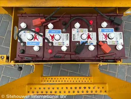 Scherenarbeitsbühne 2012  Haulotte Compact 14 (6)