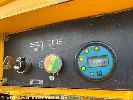 Scherenarbeitsbühne 2012  Haulotte Compact 14 (8)