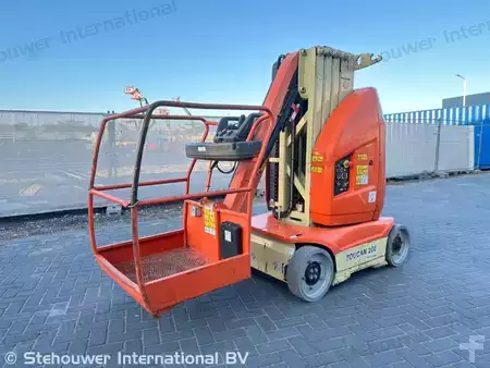 Vertikal / personløftere 2014  JLG Toucan 10E (2)