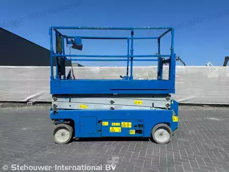 Scissor lift 2012  Genie GS2032 (5)