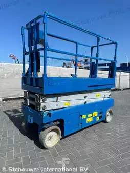 Scissor lift 2012  Genie GS2032 (7)
