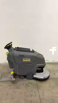 Fregadora automática en húmedo 2024  Kärcher BD50/55 (3)